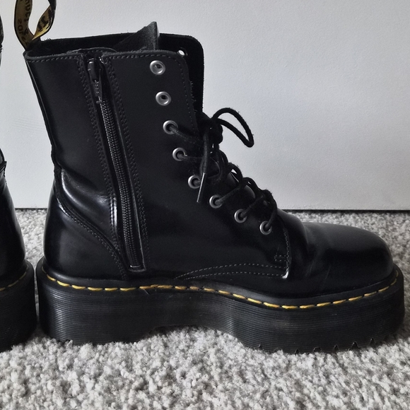 Dr. Martens Black Leather Women's Boots - Picture 4 of 8